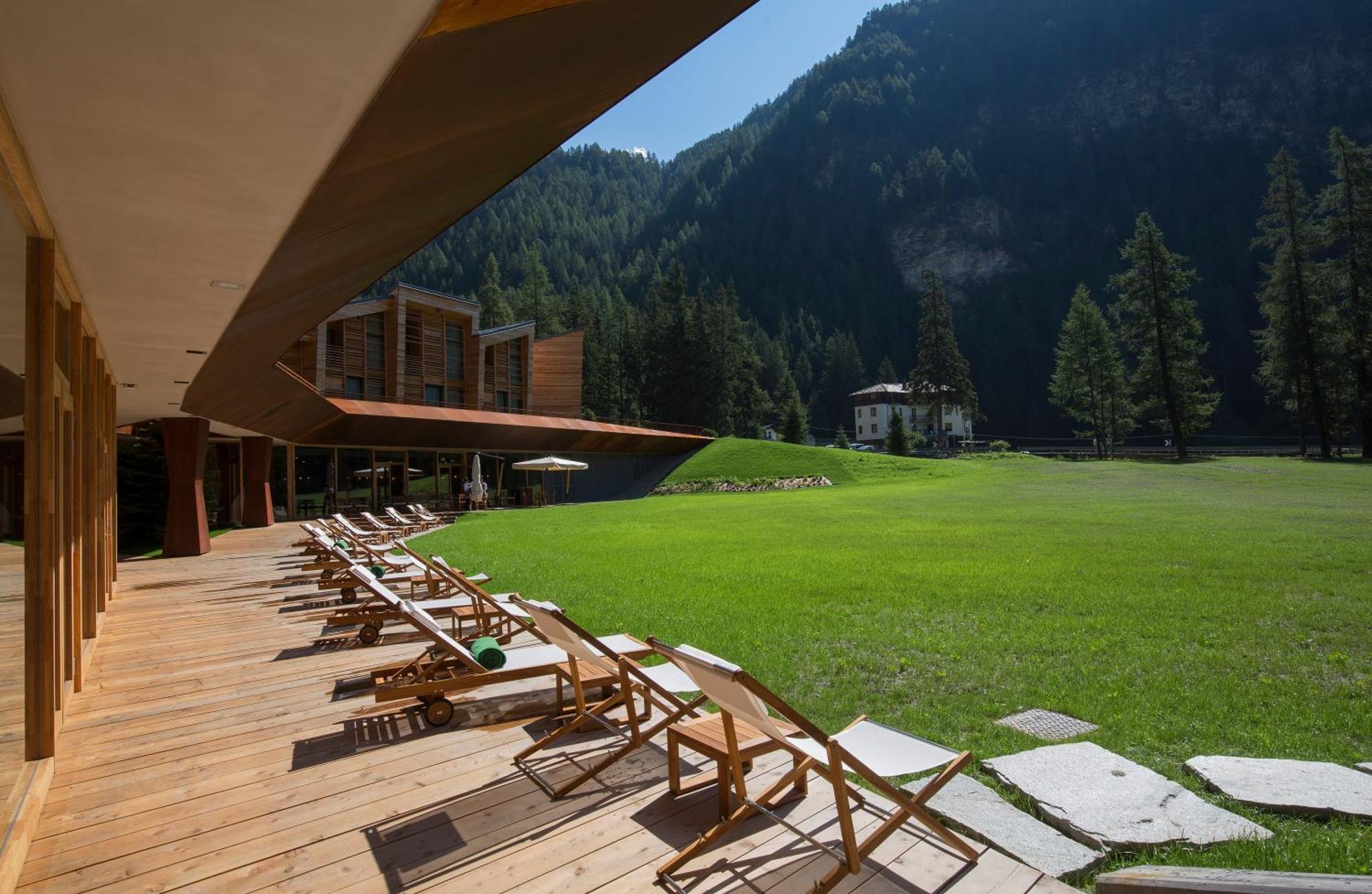 Aethos Monterosa Hotel Champoluc Eksteriør billede