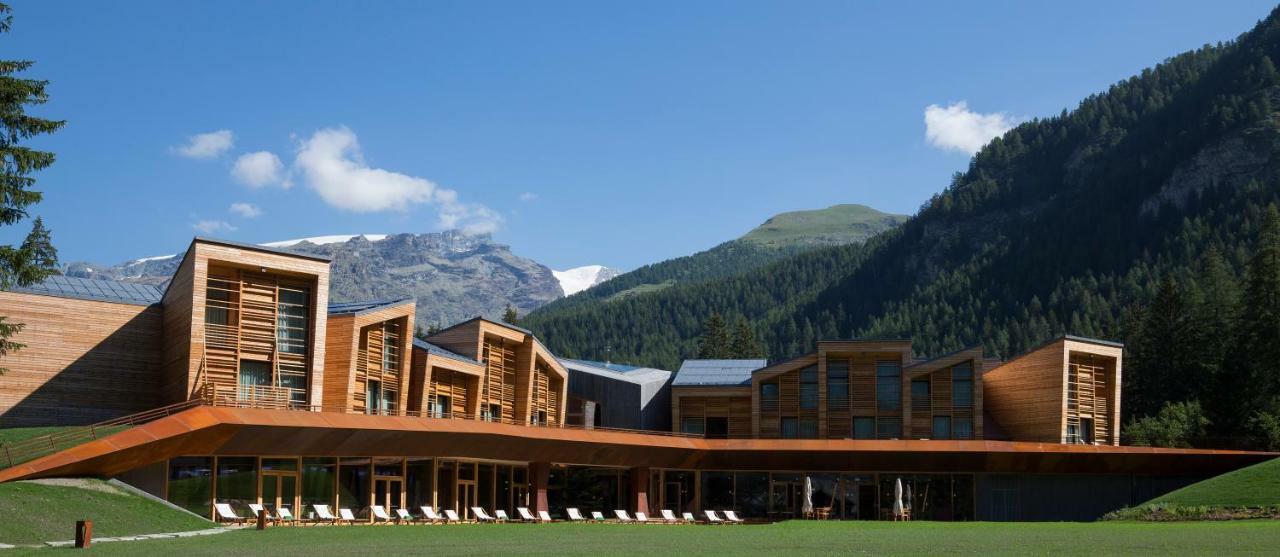 Aethos Monterosa Hotel Champoluc Eksteriør billede