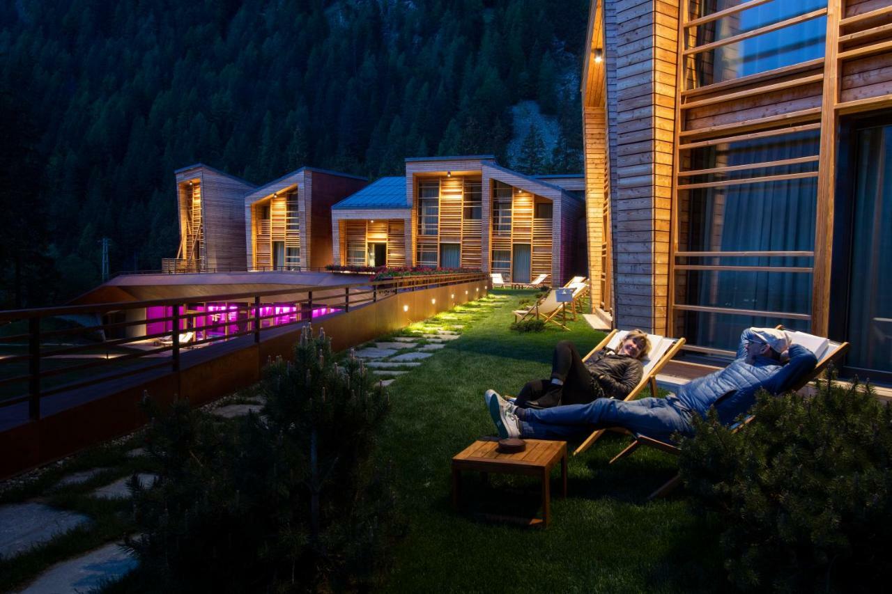 Aethos Monterosa Hotel Champoluc Eksteriør billede